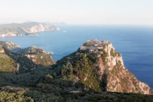 Castello bizantino di Angelokastro perched on cliff above sea