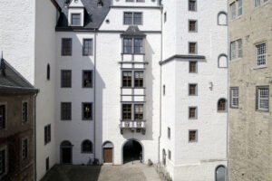 Wolfsburg Castle white courtyard facade with arched gateway