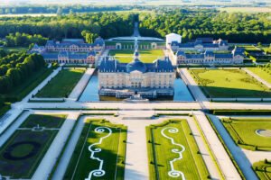 Aerial view of Château de Vaux-le-Vicomte and formal gardens